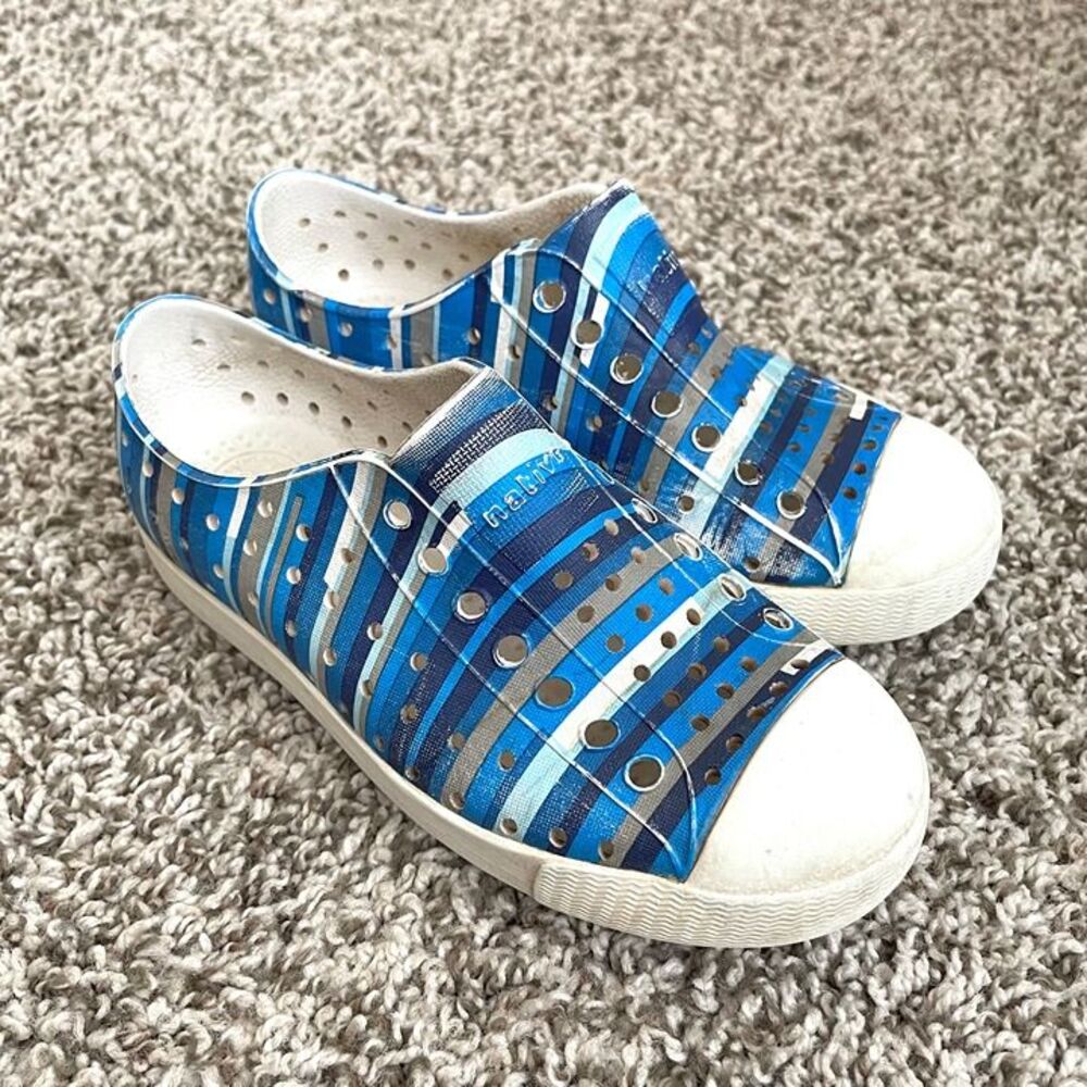 Size 12 / Boys Native Shoes